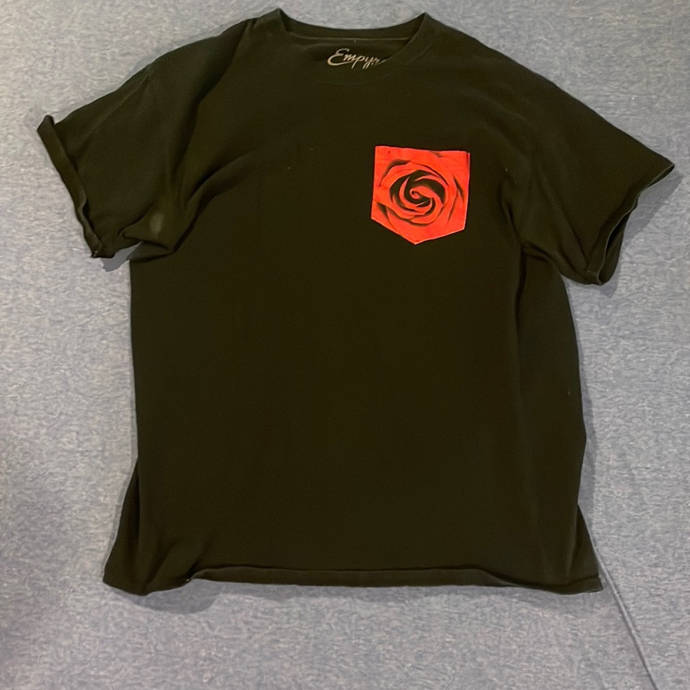 Empyre Worldwide rose pocket tee
